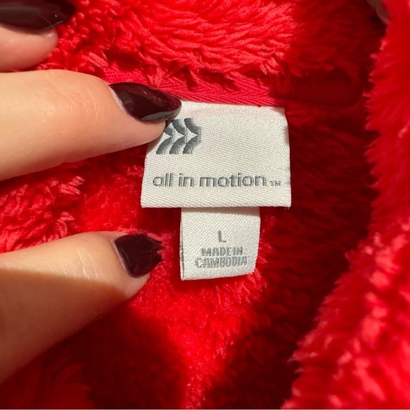 All in Motion Women’s Vibrant Red Fleece Pullover with Pockets. Size Large - Picture 2 of 9